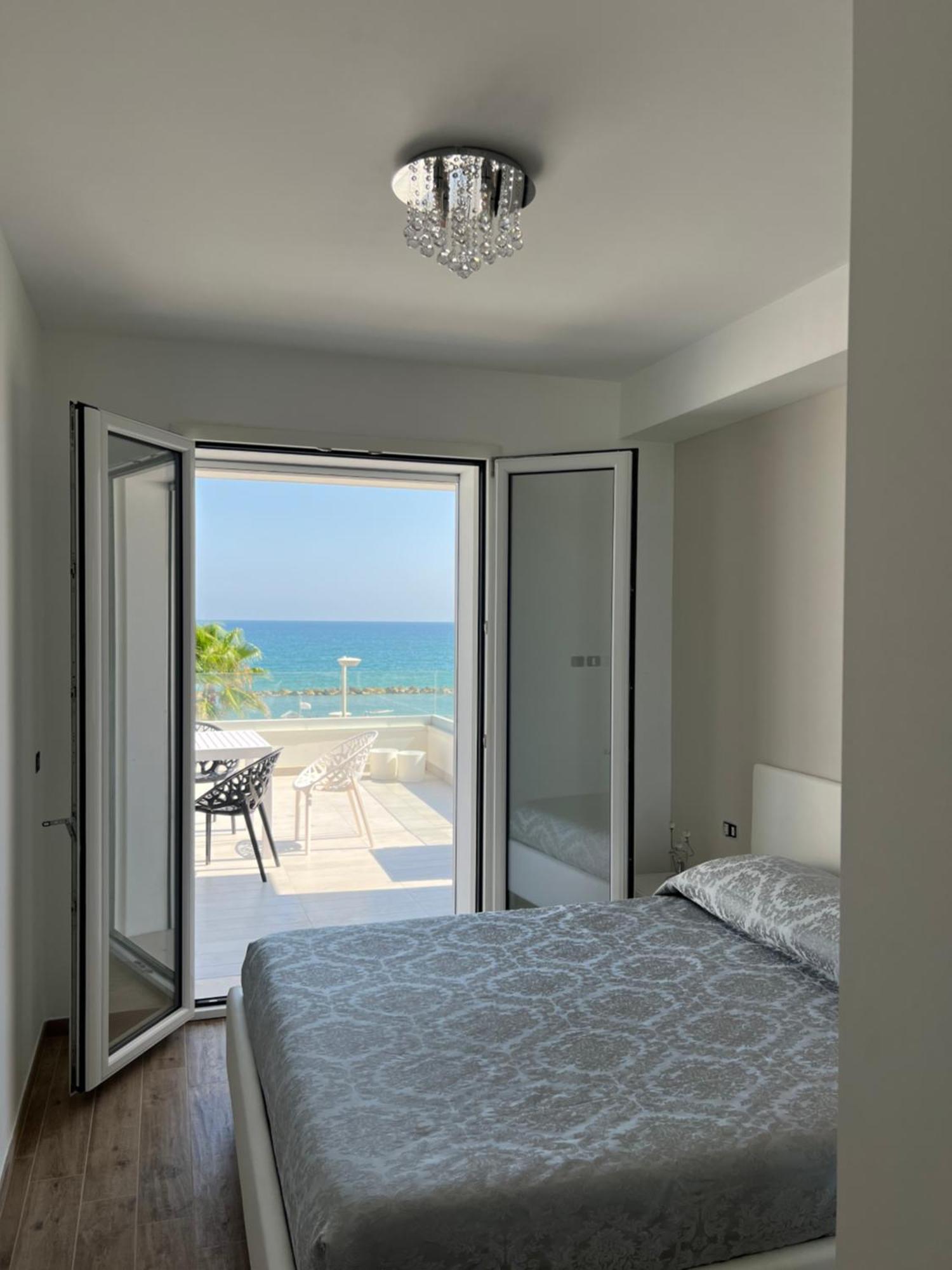 Fronte Mare Termoli Apartamento Exterior foto